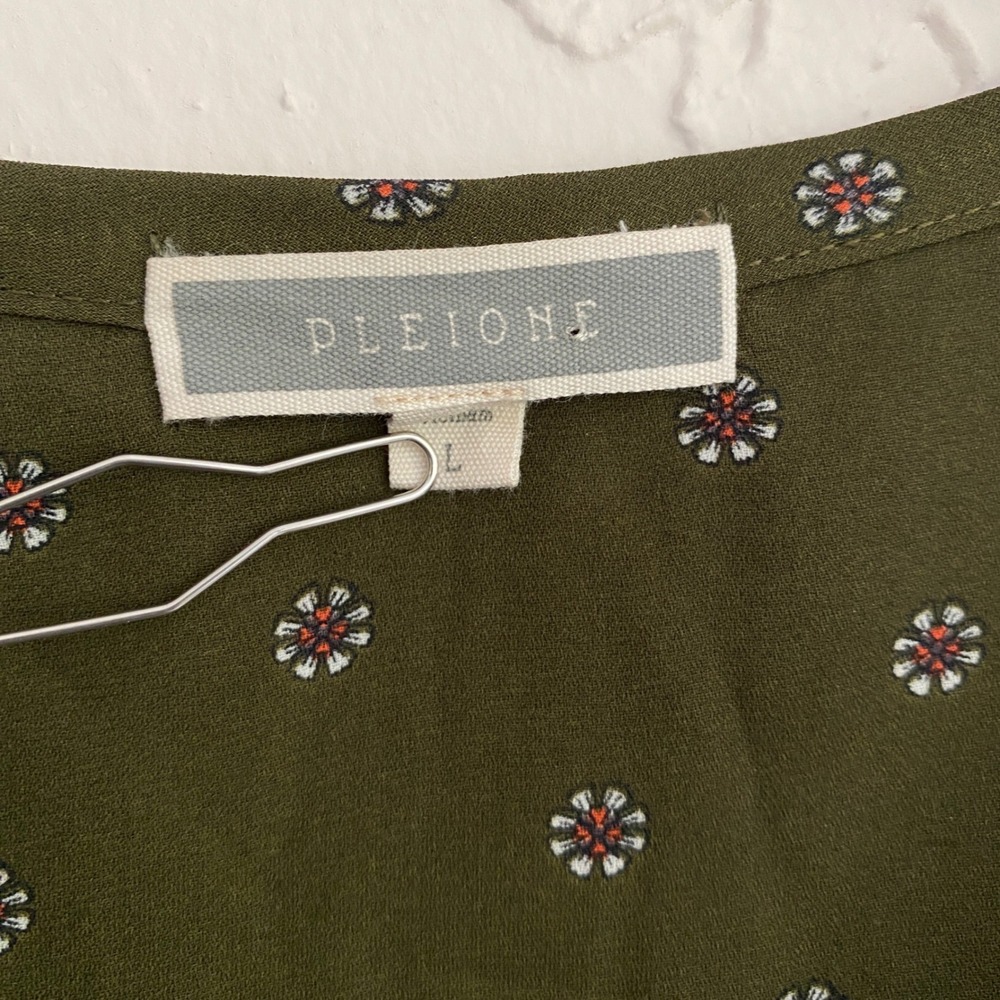 Pleione Prairie Cottoagecore Lightweight Henley Blouse Womens L Green Floral LS - Picture 4 of 9